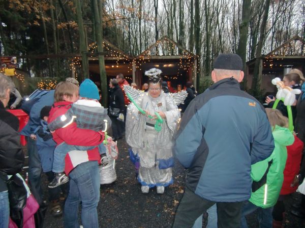 Waldweihnachtsmarkt 019.jpg